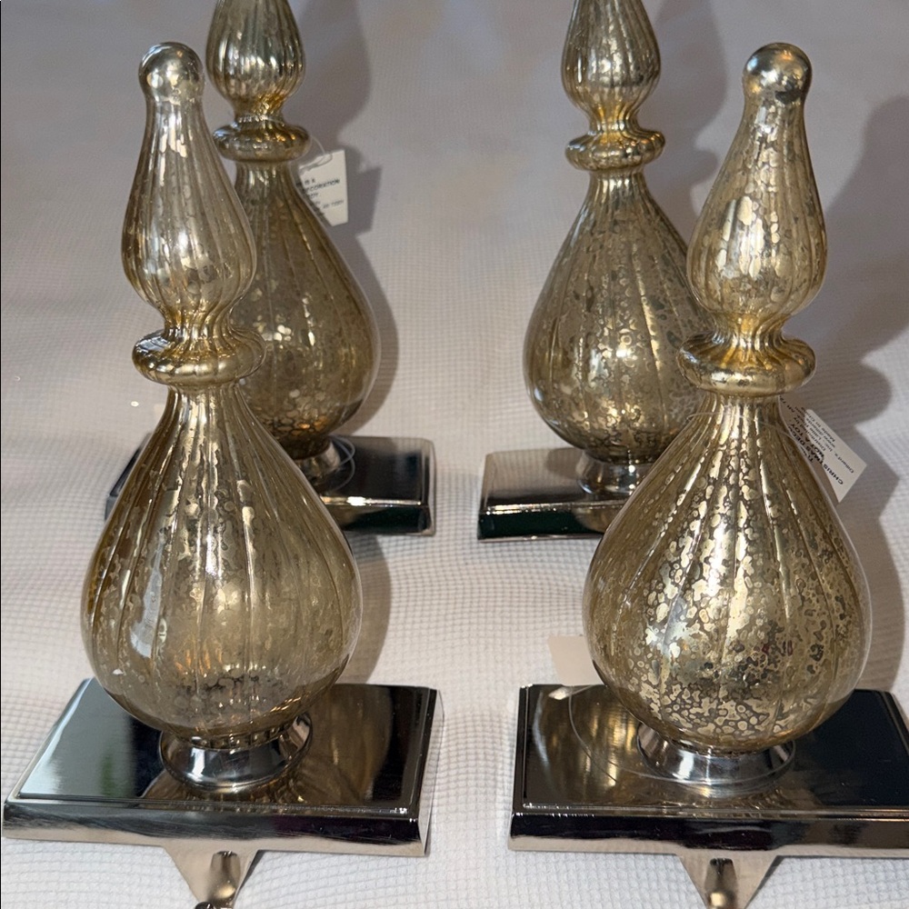 Mercury Glass Stocking Hanger Set of 4 in original boxes - Picture 3 of 14
